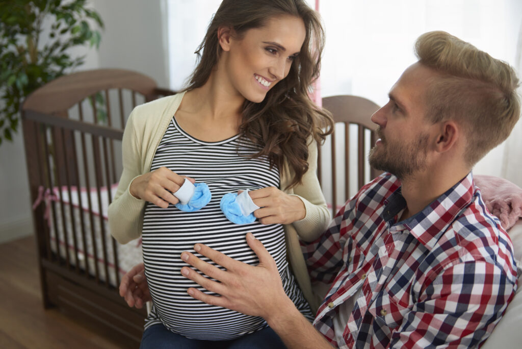 Effective Ways to Involve Your Partner in Pregnancy Support