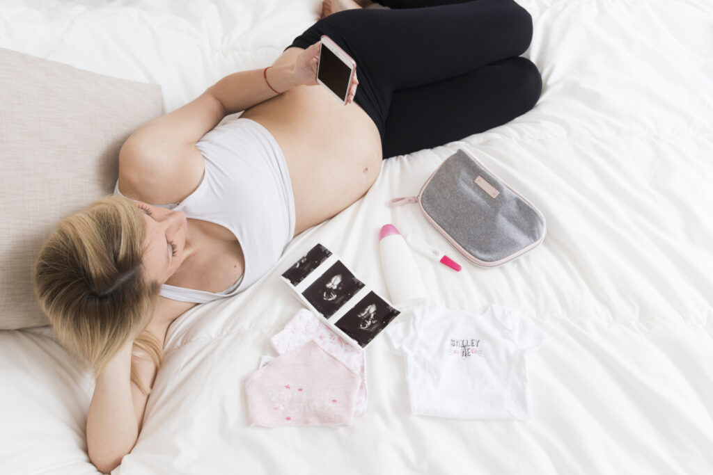 Second Trimester of Pregnancy: Symptoms, Baby Growth & Care
